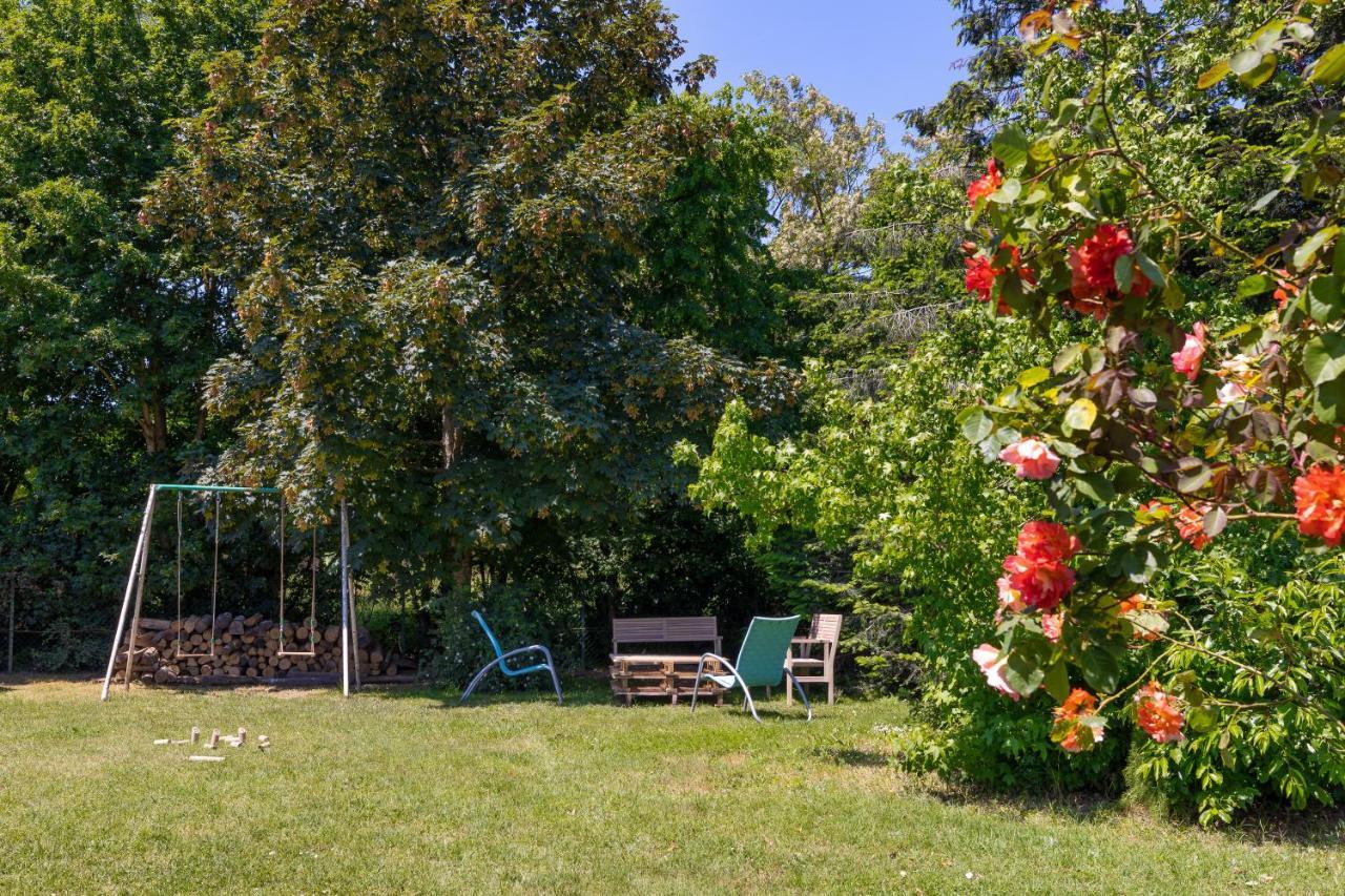 Villa Hotel Gien Buitenkant foto