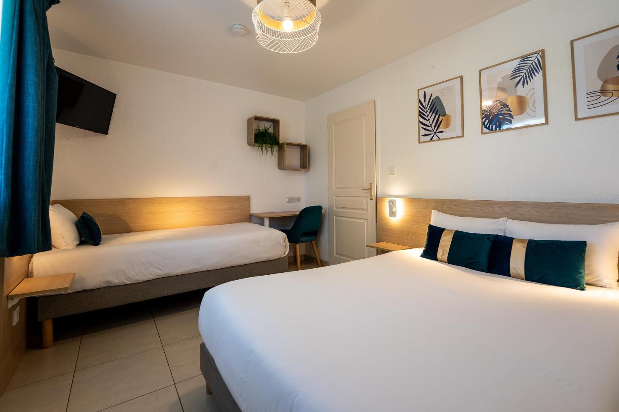 Villa Hotel Gien Buitenkant foto